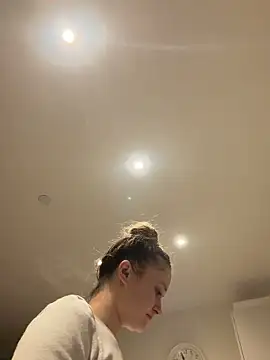 Snapshot of LilyLuck_ chatting on 16, 2, 2026 LilyLuck online show from 16, 2, 2026