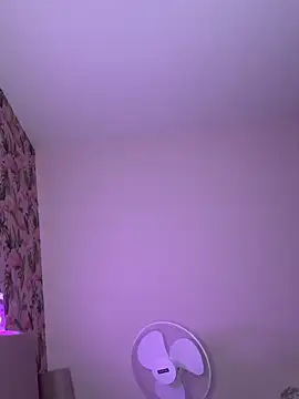 LilyLuck  online show from 6, 1, 2026