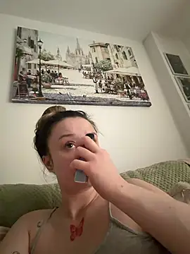 Snapshot of LilyLuck_ chatting on 28, 2, 2026 LilyLuck online show from 28, 2, 2026