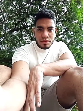 Moreno latino sex online show from 13, 1, 2026