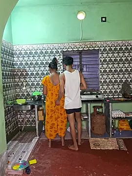 Babyx00 online show from 5, 3, 2026