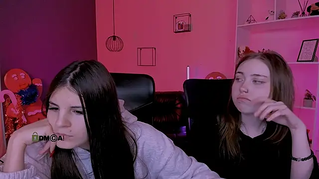 lizzie boom  online show from 12, 1, 2026