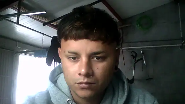 Snapshot of Sickbooy69 chatting on 3, 5, 2026 Sickbooy69 online show from 3, 5, 2026