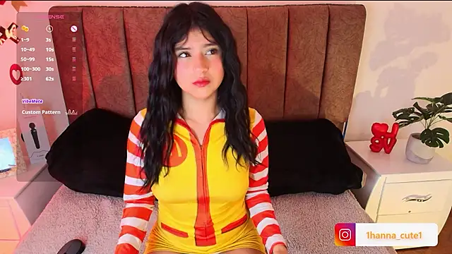 Snapshot of hannaa_cute chatting on 8, 2, 2026 hannaa cute online show from 8, 2, 2026