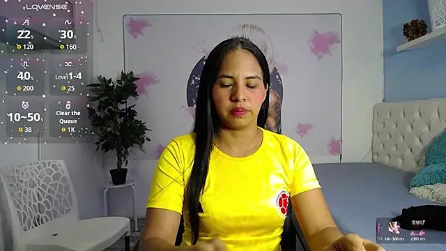 Snapshot of nicol_ross19 chatting on 3, 7, 2026 nicol ross19 online show from 3, 7, 2026