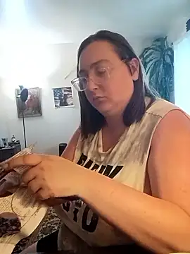 pinkcheetah12 online show from 25, 5, 2026