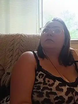 pinkcheetah12 online show from 16, 5, 2026
