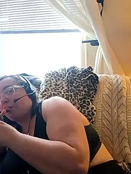 Snapshot of pinkcheetah12 chatting on 10, 2, 2026 pinkcheetah12 online show from 10, 2, 2026