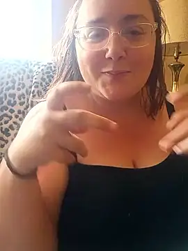 Snapshot of pinkcheetah12 chatting on 18, 4, 2026 pinkcheetah12 online show from 18, 4, 2026