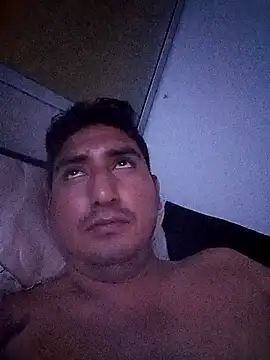 Snapshot of Yrresistible666 chatting on 13, 1, 2026 Yrresistible666 online show from 13, 1, 2026