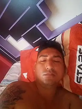 Yrresistible666 online show from 5, 2, 2026