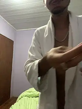 Snapshot of GuioficialBr chatting on 2, 3, 2026 GuioficialBr online show from 2, 3, 2026