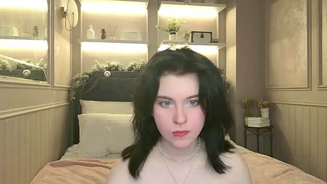 Milana Cold online show from 9, 1, 2026