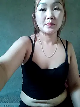 Snapshot of yula-bi chatting on 15, 5, 2026 yula-bi online show from 15, 5, 2026