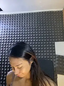 Yourtranscutie21 online show from 19, 3, 2026