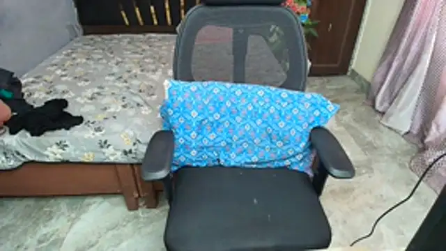Snapshot of bold-smirthii chatting on 10, 6, 2026 bold-smirthii online show from 10, 6, 2026