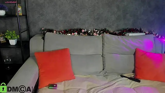 Lilith Wholsh online show from 7, 1, 2026