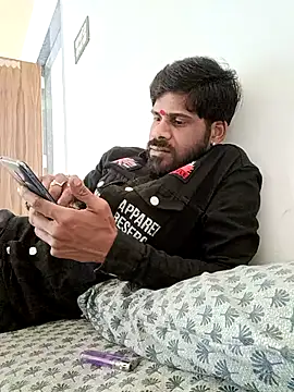 AmitKumar7758 online show from 16, 1, 2026