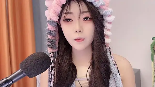 smalldaisy online show from 6, 2, 2026