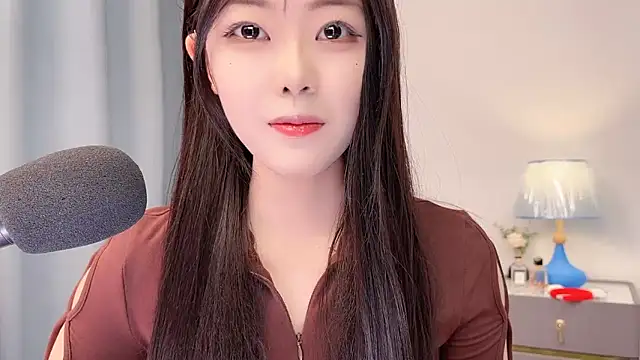 smalldaisy online show from 12, 4, 2026