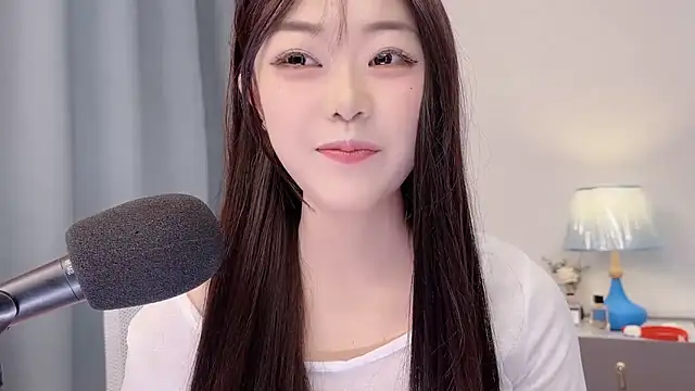 smalldaisy online show from 8, 4, 2026