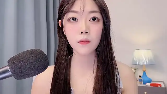 smalldaisy online show from 6, 4, 2026