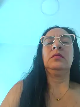 KiaraFoster online show from 7, 3, 2026