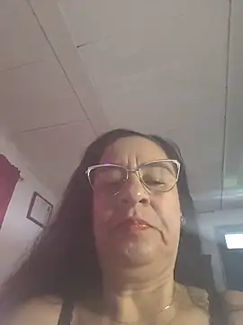 KiaraFoster online show from 20, 5, 2026