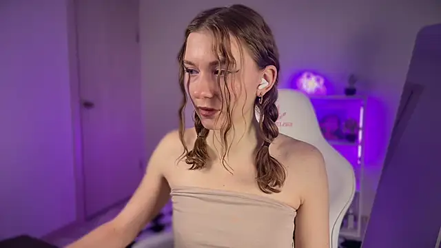 KellySunn online show from 23, 3, 2026