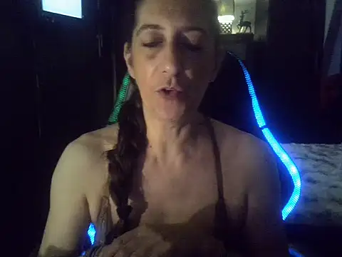 labelgecoquine online show from 8, 10, 2025