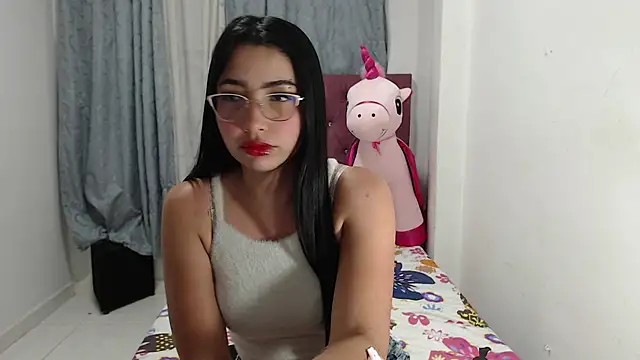 BrinsHilton  online show from 9, 2, 2026