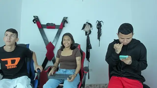 Three Ways to Love online show from 7, 1, 2026