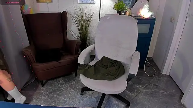 SarahShelby online show from 6, 1, 2026