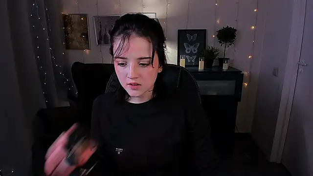 SarahShelby online show from 31, 3, 2026