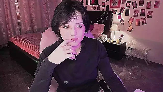 SarahShelby online show from 5, 3, 2026