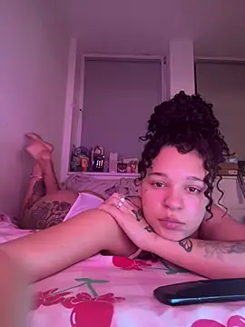 urprettygirlleenay online show from 9, 2, 2026