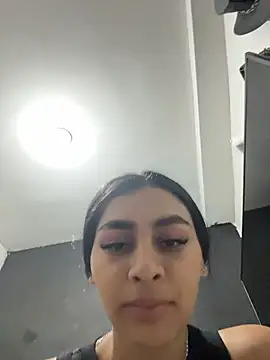 ManuelaEvans  online show from 11, 2, 2026