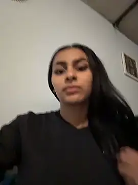 ManuelaEvans  online show from 6, 2, 2026