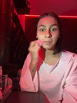 ManuelaEvans  online show from 1, 2, 2026