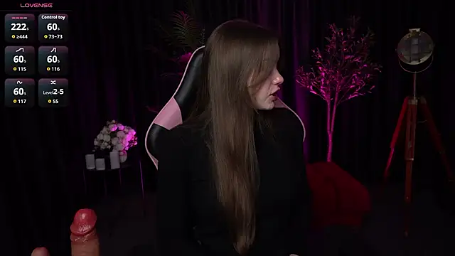 Velouraa online show from 20, 3, 2026