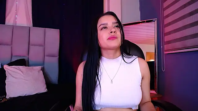 Emilyy05  online show from 6, 2, 2026