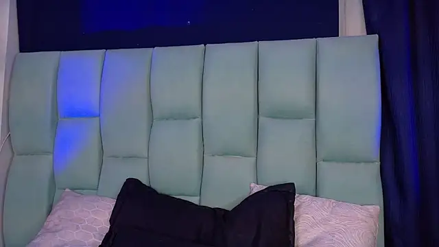 Emilyy05  online show from 8, 7, 2026