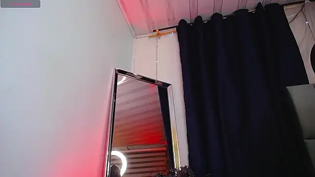 Emilyy05  online show from 25, 3, 2026