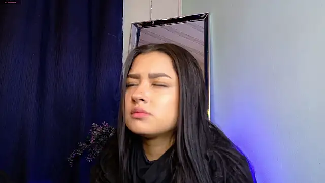 Emilyy05  online show from 27, 3, 2026