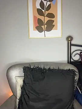 JennaMilf  online show from 15, 5, 2026