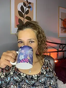 JennaMilf  online show from 28, 4, 2026