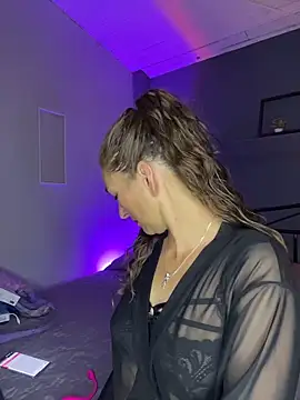 JennaMilf  online show from 12, 2, 2026