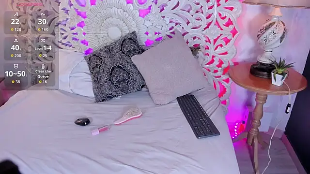 Angel zafiros online show from 24, 6, 2026
