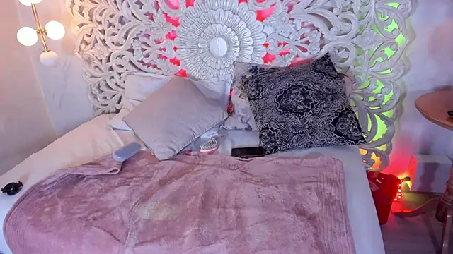 Angel zafiros online show from 9, 7, 2026