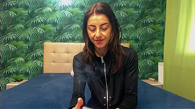 Stella John online show from 13, 2, 2025